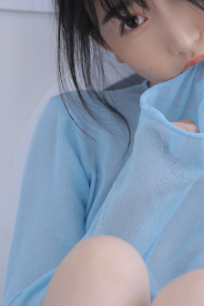 可以强互动女性脱卸衣服游戏